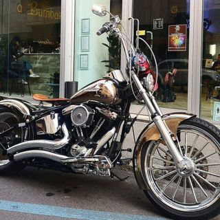 Rombano i motori della solidarietà: l'aperitivo dei bikers festeggia dieci anni