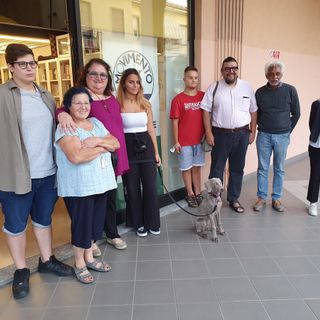 Laura Bignami e la squadra di Movimento per Busto: «Per una politica inclusiva»