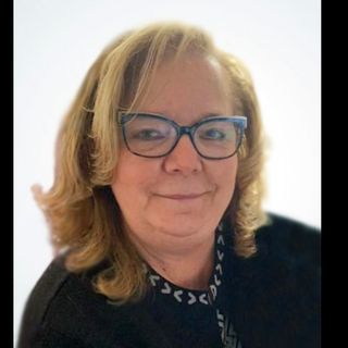 «Ciao Nicoletta, sempre pronta ad aiutare. Il tuo coro Monterosa canterà per te»