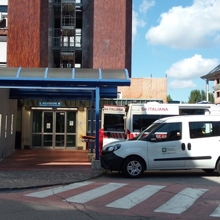 In ospedale a Busto undici pazienti Covid. Età media: 70 anni