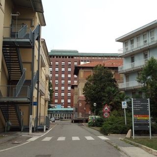 Ospedale, continua la ricerca di medici e non solo