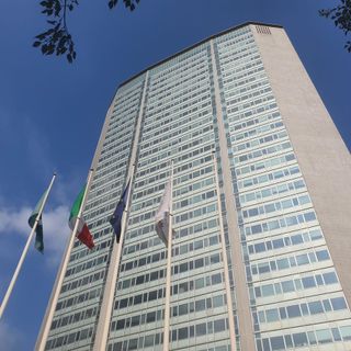 “Mini-pensioni” per i consiglieri regionali, via libera dal Pirellone