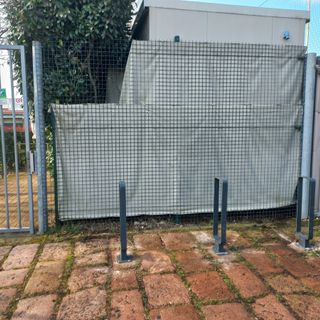 Portabici in via della Pace