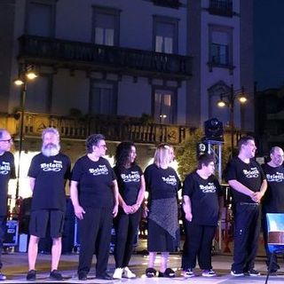 VIDEO E FOTO. Il Didobar fa il pieno conquistando piazza Santa Maria