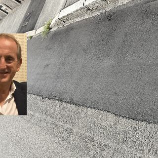 Un caso di rattoppi rialzati: caso su cui il sindaco Antonelli - nella foto - risponde a Speroni