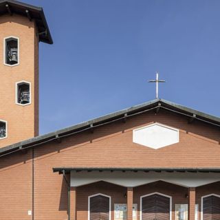 I primi 50 anni del Redentore: lavori in chiesa per festeggiarli. Con l'aiuto di tutti i parrocchiani