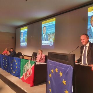 Reguzzoni lancia la corsa all’Europa con Moratti: «Non sarò la voce del territorio, ma il braccio»