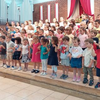 VIDEO. I piccoli del San Giovanni Bosco cantano per salutare l’anno scolastico