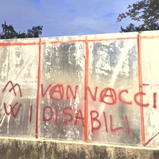 Busto, scritta contro il generale Vannacci