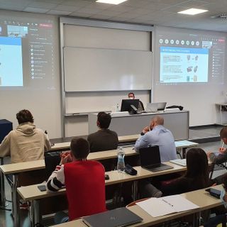 Sfida Logitech alla Liuc: come ti reinvento un prodotto elettronico a fine vita