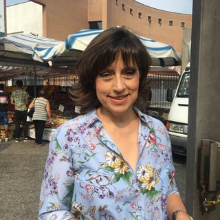 Margherita Silvestrini al mercato di Gallarate