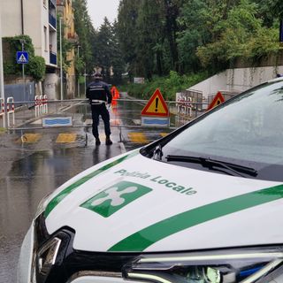 FOTO. Torna la pioggia, sottopassi di Busto allagati