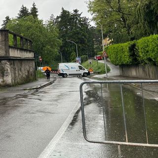 FOTO. Bloccato il sottopasso della stazione a Busto