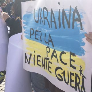 L'Altomilanese si mobilita per l'Ucraina: pronti pulmini e un container di aiuti per gli sfollati