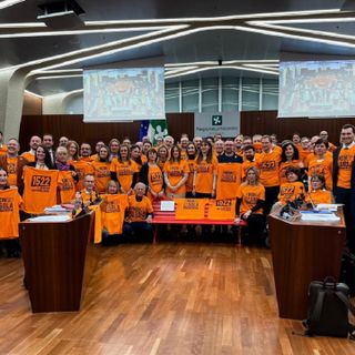 VIDEO. Silenzio e rumore in Consiglio regionale per le donne vittime di violenza