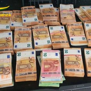 Frodi fiscali, le Fiamme Gialle di Como sequestrano beni e somme di denaro per oltre 7 milioni