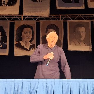 Don Ciotti sul palco del Teatro Manzoni