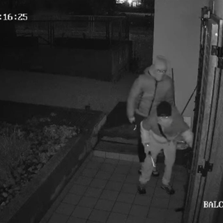 Ladri in azione a Madonna Regina, una villetta svaligiata