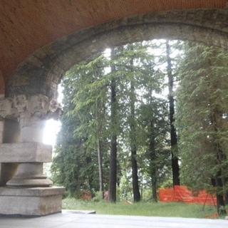 Dopo il podcast arriva la petizione per il gioiello liberty: «Recuperiamo e riapriamo il Grand Hotel del Campo dei Fiori»