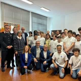 In cammino con Peppino Impastato: le De Amicis in scena per i martiri della legalità