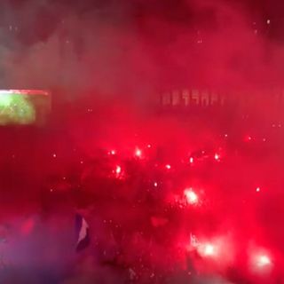 Serie A, Napoli campione: stende 2-0 il Cagliari e conquista il suo quarto scudetto