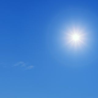 Sole e caldo ma occhio al vento e a qualche temporale domani sera
