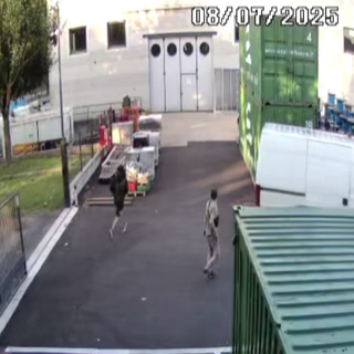 Un frame del video postato da Colombo