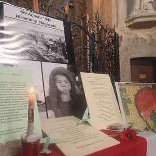 Busto ha ricordato la tragedia di Hiroshima. Con una luce di pace