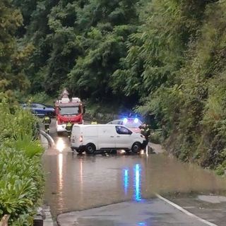 Primi danni per il maltempo: allagamenti a Germignaga e Brezzo, interrotta la SP69 Primi danni per il maltempo: allagamenti a Germignaga e Brezzo, interrotta la SP69