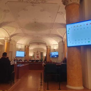 Il Centro per l’impiego si sposta da Tradate a Venegono Inferiore. Via libera in Provincia, il rammarico della Lega