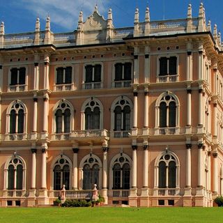 Varese guarda a Oriente: Il Centro congressi Ville Ponti fa da ponte tra Unione Europea ed India Varese guarda a Oriente: Il Centro congressi Ville Ponti fa da ponte tra Unione Europea ed India