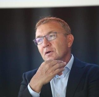 Maggiori tutele per il personale scolastico, Pellicini: «Basta comportamenti prepotenti e arroganti»