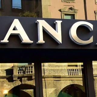 La First Cisl dei Laghi analizza la situazione delle banche sul territorio: «Quadro preoccupante»