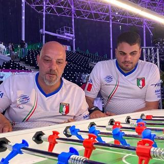 Francesco Bonanno e Luigi Iannone in una foto dalla pagina Facebook della Federazione italiana calcio balilla paraolimpico