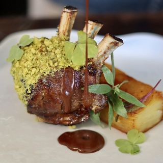 A Natale chef Valbuzzi pensa in “verde” con la carne di agnello irlandese
