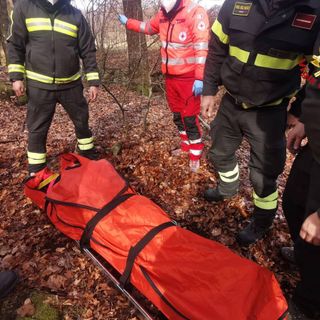 Si fa male sul sentiero 4 del parco Campo dei Fiori a Brinzio: soccorsa una 59enne