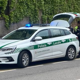 Incidente stradale in centro a Busto, ferito un 71enne
