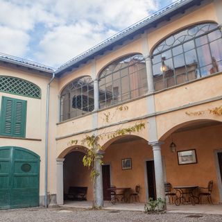 Casa Macchi a Morazzone