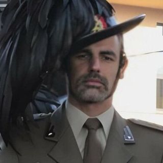 Il tenente colonnello Claudio Castiglia (foto dal sito web dell'Anb, l'associazione nazionale bersaglieri)