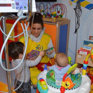 Domani la Giornata internazionale per i diritti dell’infanzia. Con il Ponte del Sorriso