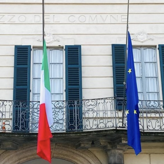 Addio a Roberto Maroni: proclamazione del lutto cittadino e informazioni per la viabilità