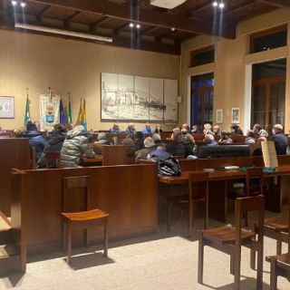 Frana di Creva: «Regione intervenga, non vogliamo diventino palazzi fantasma»