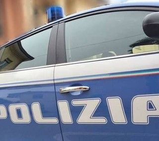 Danneggiamenti e furti sulle auto, denunciato minorenne