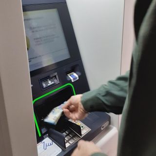 Attivo il primo Atm Cash-In a Gallarate