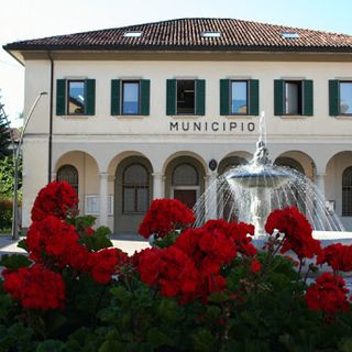 Gavirate, lettere anonime in Comune con minacce al sindaco e agli amministratori