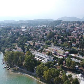 «Lago di Varese sempre più attrattivo». A Gavirate sei itinerari “tra Acqua e Terra”