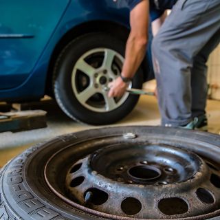 Da lunedì 15 novembre scatta l'obbligo delle gomme invernali