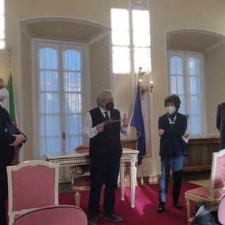 Appello di Uneba: «Servono più infermieri per garantire assistenza agli anziani non autosufficienti e persone con disabilità»