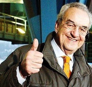 Anche l'Informazioneonline si unisce alla richiesta di milioni di italiani di fare commentare a Bruno Pizzul la finale degli Europei
