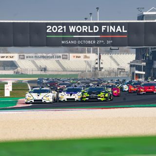 Lo spettacolo del Lamborghini Super Trofeo Europa a Misano